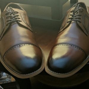 Stacy Adams; Two Tone Shoes, (10M)